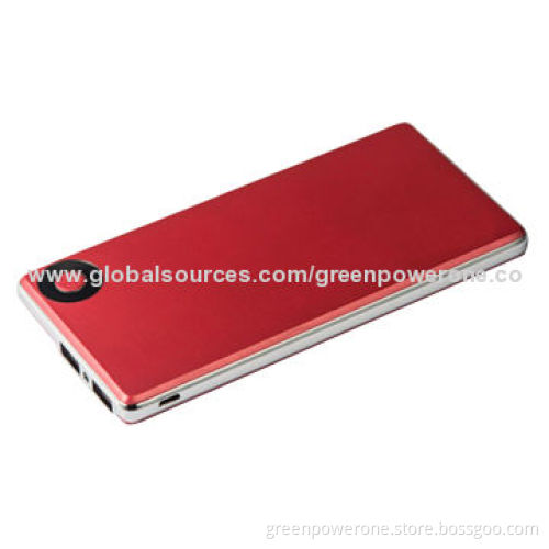 Slim and portable power bank with 7000mAh/GP170